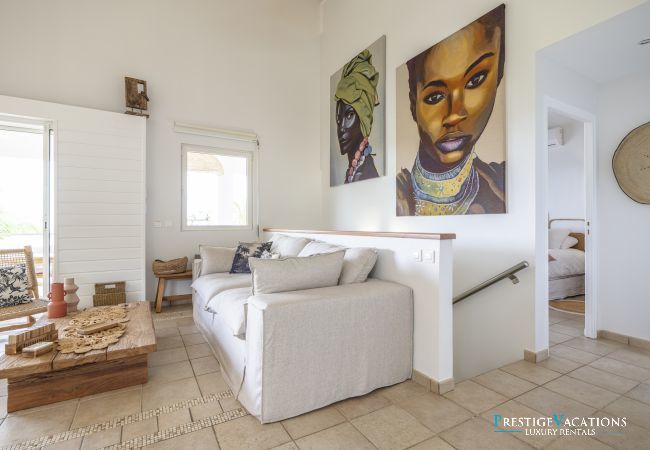 Villa in Happy Bay - Be Happy