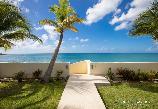 Villa in Terres Basses - Beach Secrets