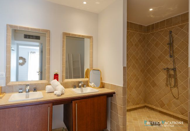 Villa in Happy Bay - Chez Paulette