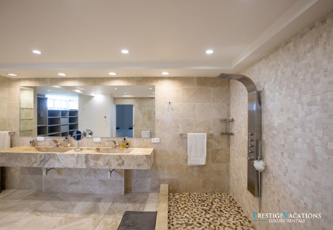 Villa in Terres Basses - El Grande Azure