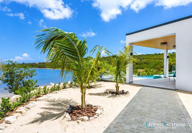 Villa in Terres Basses - Enjoy