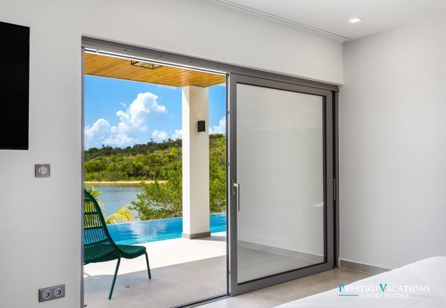 Villa in Terres Basses - Enjoy