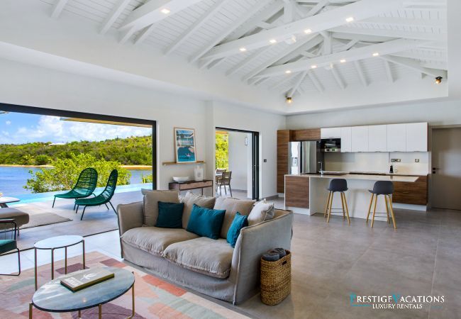 Villa in Terres Basses - Enjoy