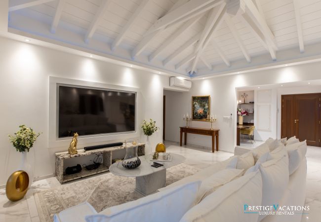 Villa in Orient Bay - Fleur de Lys