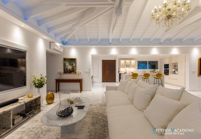 Villa in Orient Bay - Fleur de Lys