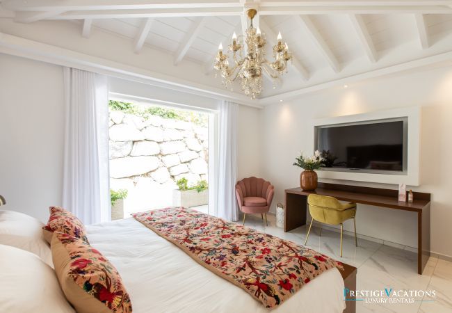 Villa in Orient Bay - Fleur de Lys