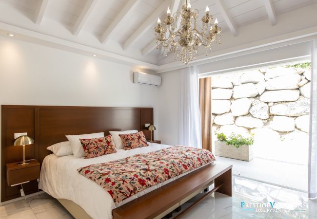 Villa in Orient Bay - Fleur de Lys