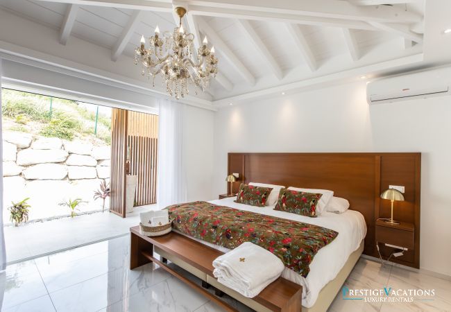 Villa in Orient Bay - Fleur de Lys