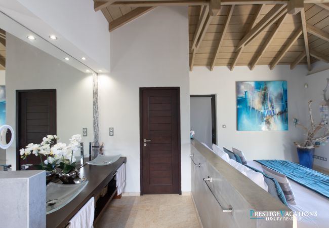 Villa in Orient Bay - Indigo Pearl