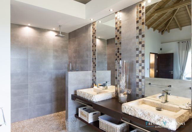 Villa in Orient Bay - Indigo Pearl