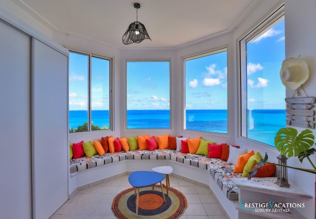 Villa in Terres Basses - Infinity Blue