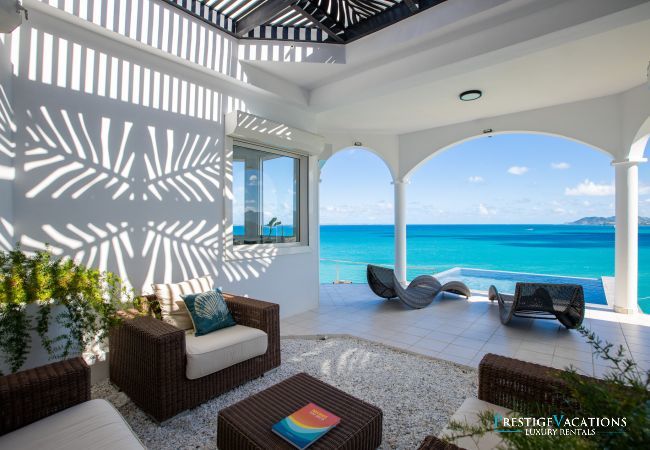 Villa in Terres Basses - Infinity Blue