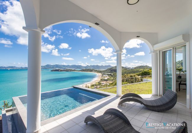 Villa in Terres Basses - Infinity Blue