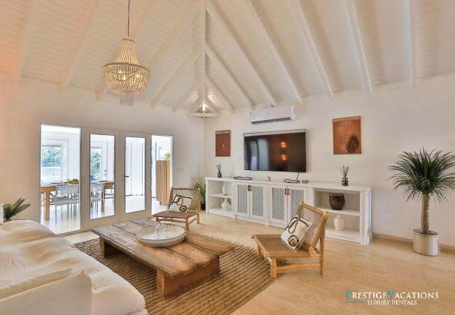 Villa in Terres Basses - Madinina