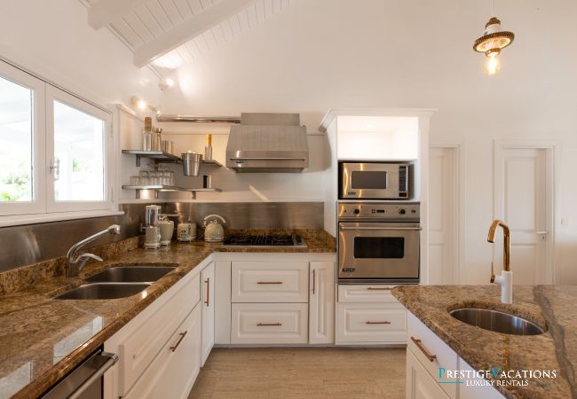 Villa in Terres Basses - Madinina