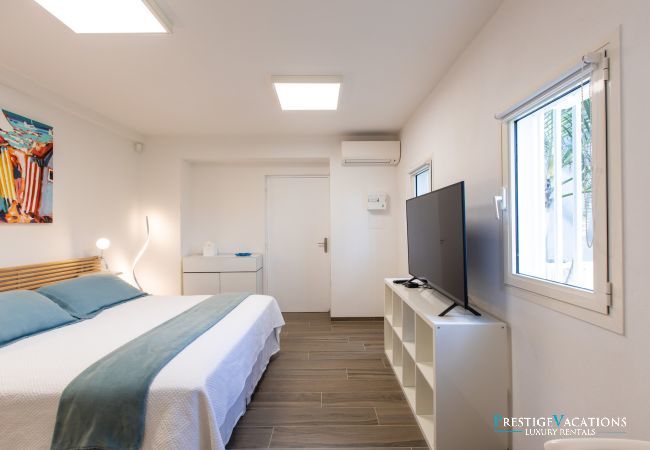 Villa in Terres Basses - Mirabelle SXM