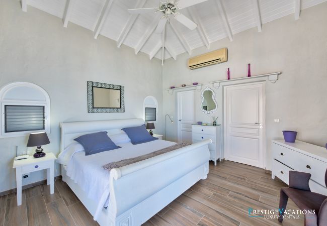 Villa in Terres Basses - Mirabelle SXM