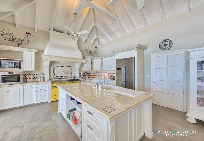Villa in Terres Basses - Mirabelle SXM