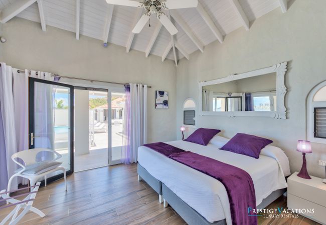Villa in Terres Basses - Mirabelle SXM