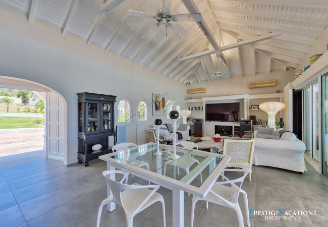 Villa in Terres Basses - Mirabelle SXM