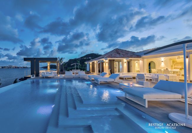 Villa in Terres Basses - Mirabelle SXM