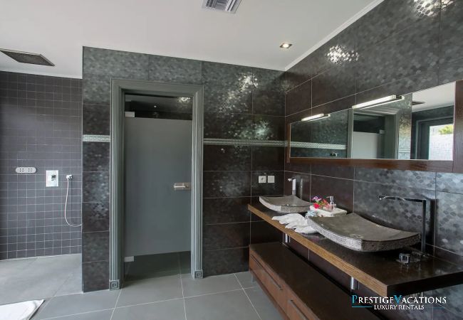 Villa in Orient Bay - Monte Verde