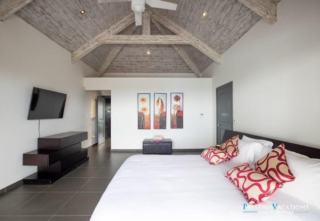 Villa in Orient Bay - Monte Verde