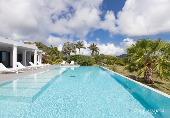 Villa in Orient Bay - Monte Verde