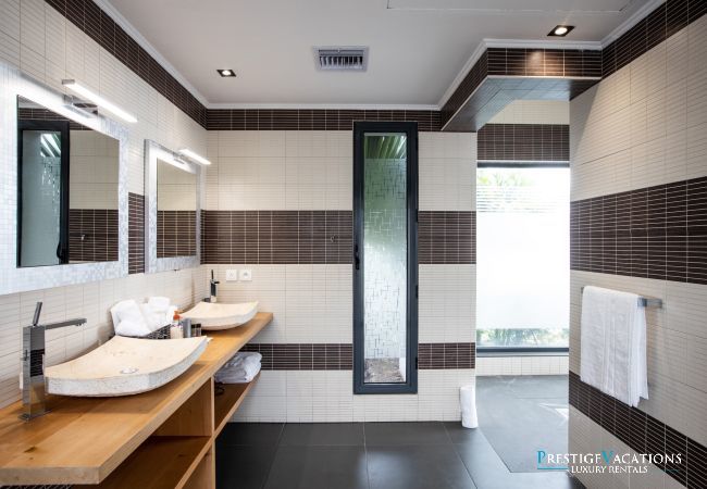 Villa in Orient Bay - Monte Verde