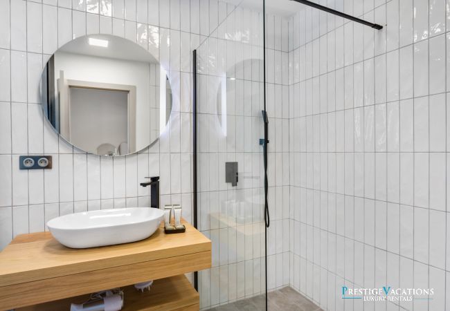 Villa in Terres Basses - Wellness