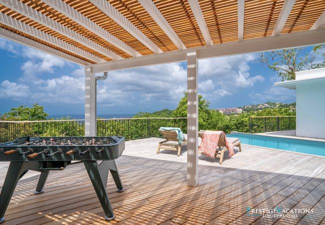 Villa in Schoelcher - Luzea *****