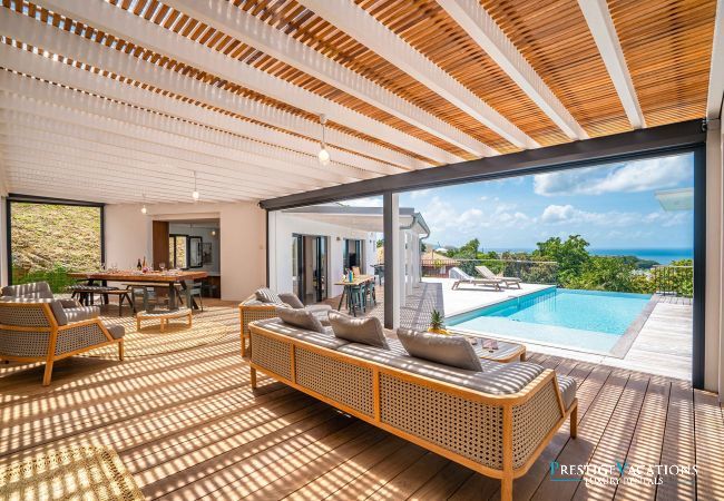 Villa in Schoelcher - Luzea *****