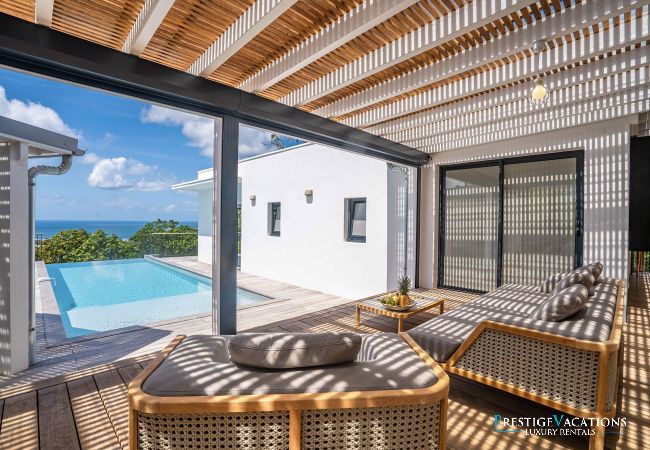 Villa in Schoelcher - Luzea *****