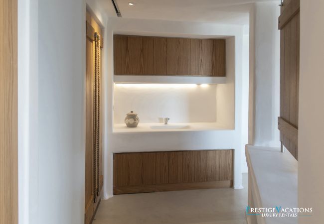 Villa in Mykonos - Kissos