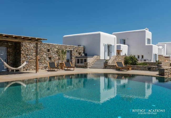 Villa in Mikonos - Thalasa