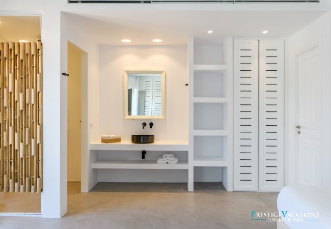 Villa in Mykonos - Nerovino