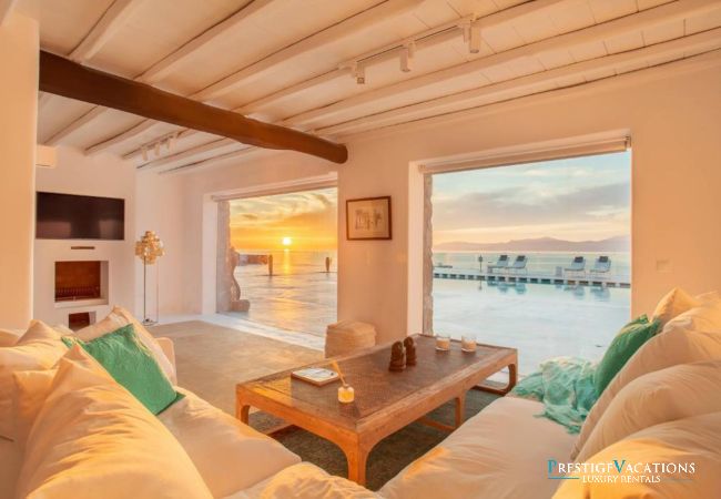 Villa in Mykonos - Goddess