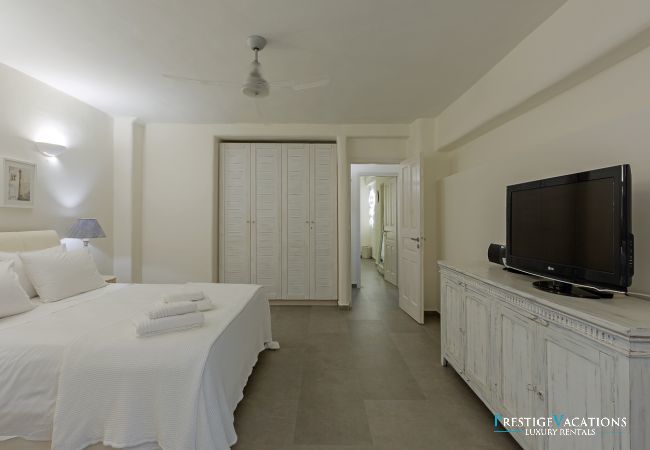 Villa in Mykonos - Pergisos