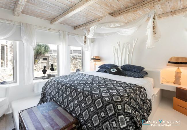 Villa in Mykonos - Your Mykonos