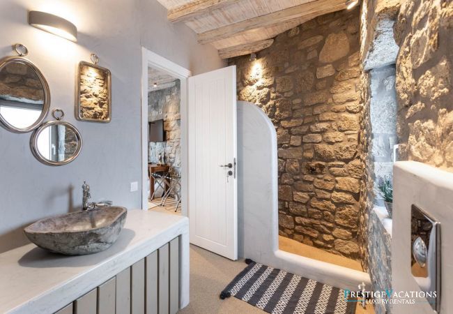 Villa in Mykonos - Your Mykonos
