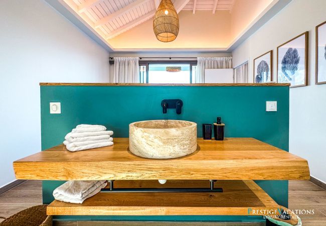 Villa in Les Saintes - Baya ****