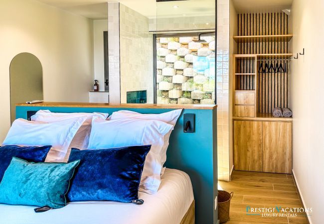 Villa in Les Saintes - Baya ****