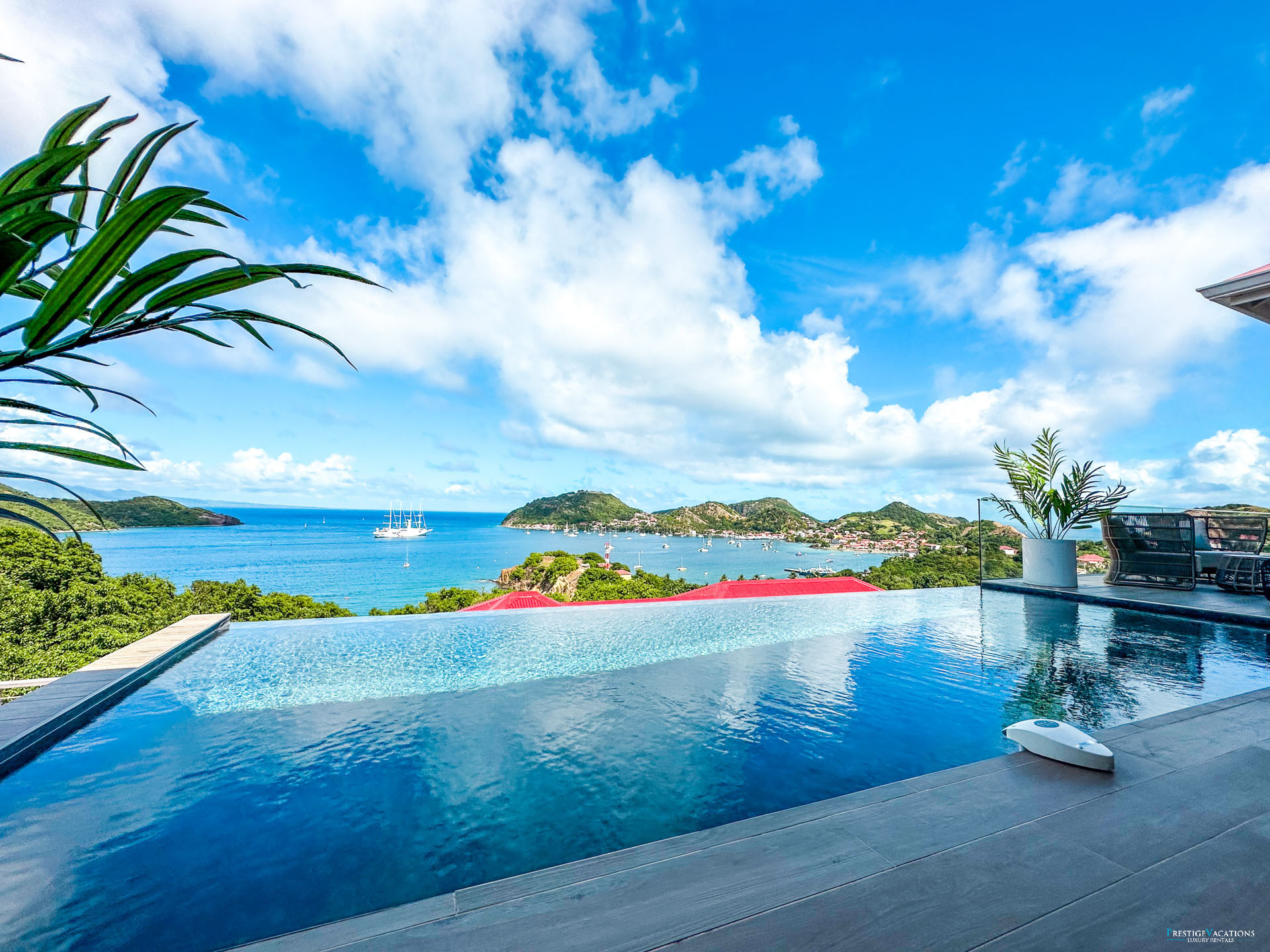 Villa/Dettached house in Les Saintes - Inawa ****