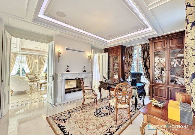 Villa in Cannes - Palace des Lys