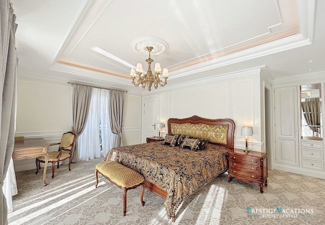 Villa in Cannes - Palace des Lys