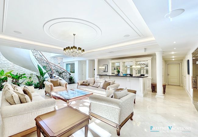 Villa in Cannes - Palace des Lys