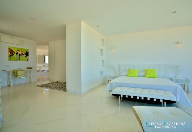 Villa in Ibiza / Eivissa - Alegre Belle