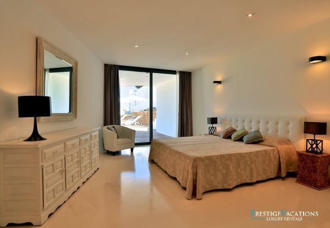 Villa in Ibiza / Eivissa - Alegre Belle