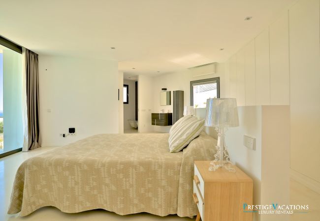Villa in Ibiza / Eivissa - Alegre Belle