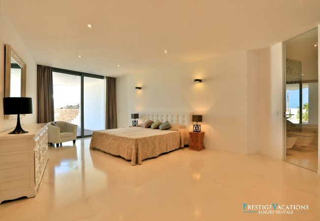 Villa in Ibiza / Eivissa - Alegre Belle